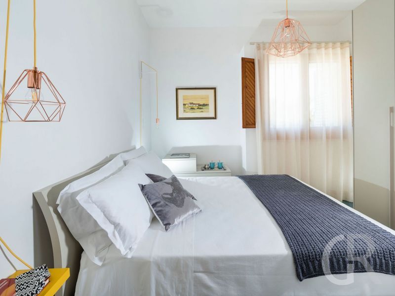 villa-salinella-grosses-doppelbett.jpg