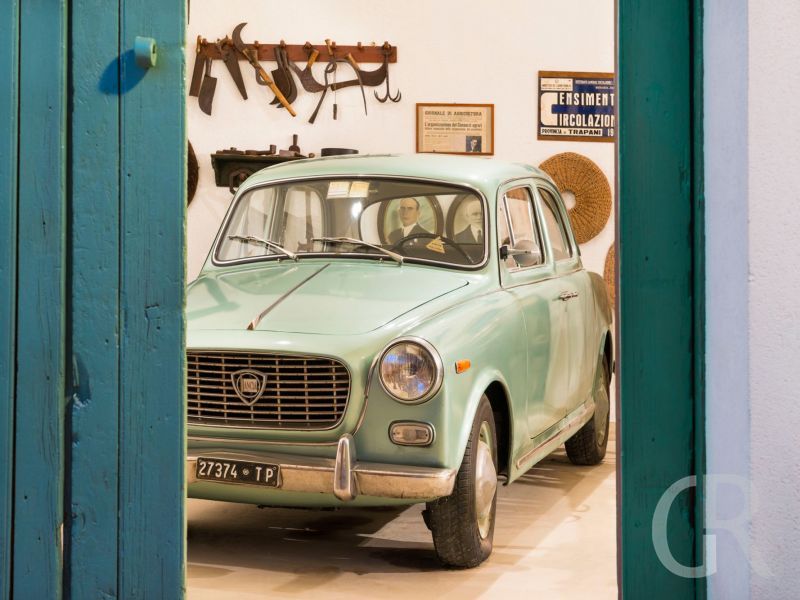 casa-don-carlo-museum-mit-oldtimer.jpg