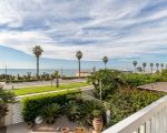 ferienhaus-clotilde-blick-vom-balkon-zum-meer.jpg