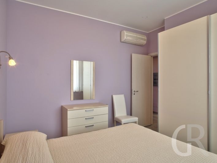 ferienwohnung-glicine-doppelbett.jpg