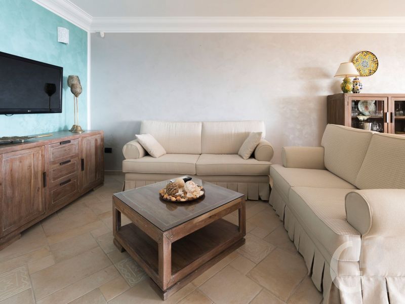 villa-anthea-wohnzimmer.jpg