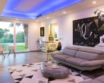 villa-artemare-sofa-im-wohnzimmer.jpg