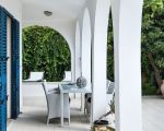 villa-brezza-marina-sitzplatz-auf-der-terrasse.jpg