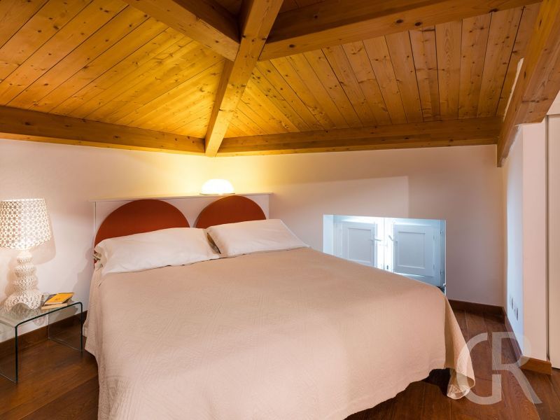 villa-etna-retreat-doppelbett.jpg