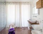 villa-fico-waschbecken-im-badezimmer.jpg
