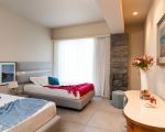 villa-isabella-geraeumiges-schlafzimmer.jpg