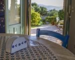 villa-laura-blick-von-der-kueche-auf-die-terrasse.jpg
