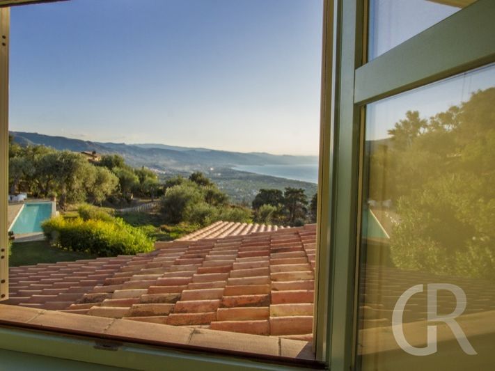 villa-laura-blick-zum-meer-vom-schlafbereich.jpg
