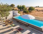 villa-persefone-blick-von-der-dachterrasse-auf-den-pool.jpg