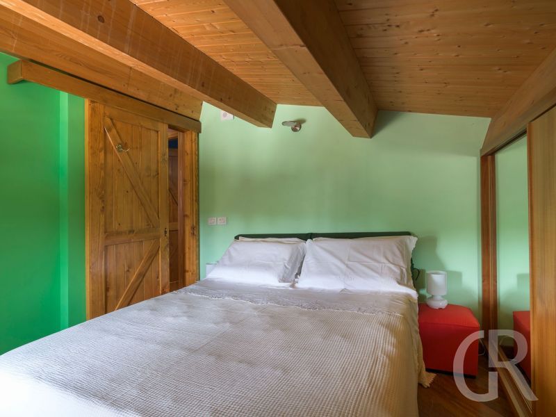 villa-saracina-schlafzimmer.jpg