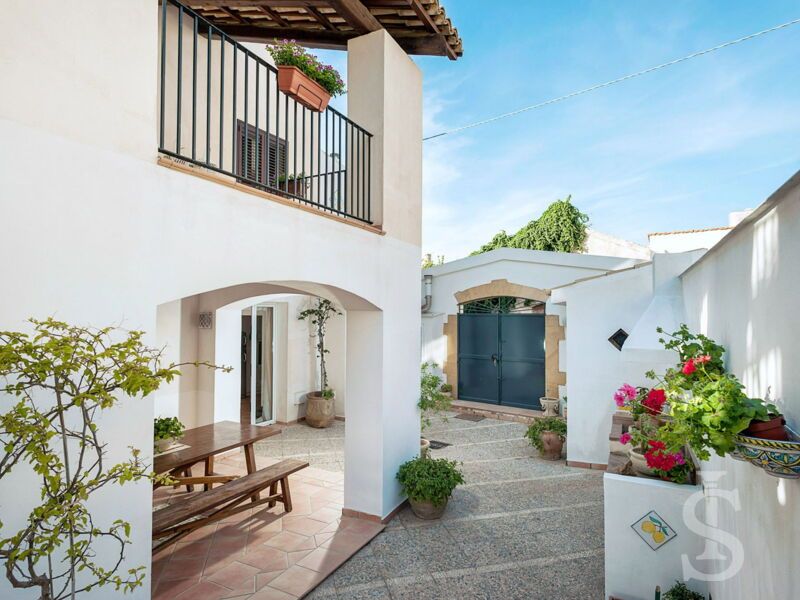 casa-marsala-1-innenhof.jpg