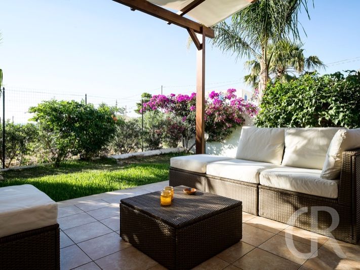 casa-tramontana-blick-in-den-garten.jpg