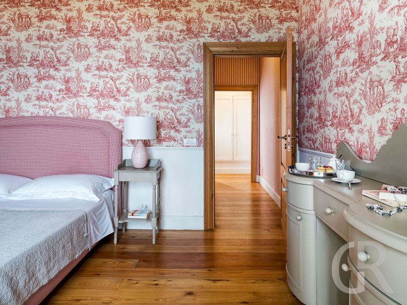 ferienhaus-capinera-schlafzimmer-mit-doppelbett.jpg