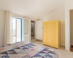 ferienhaus-clotilde-grosses-schlafzimmer.jpg