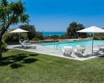 ferienhaus-ulivi-gemeinsamer-pool.jpg