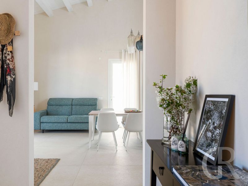 ferienhaus-villa-mora-sofa.jpg