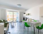 ferienwohnung-pistacchio-wohn-essraum.jpg
