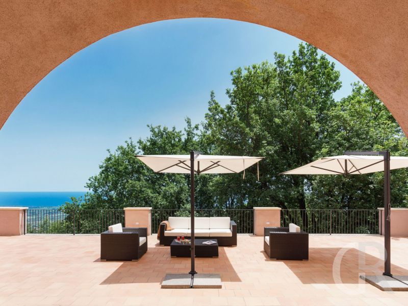 tenuta-contea-blick-auf-terrasse.jpg