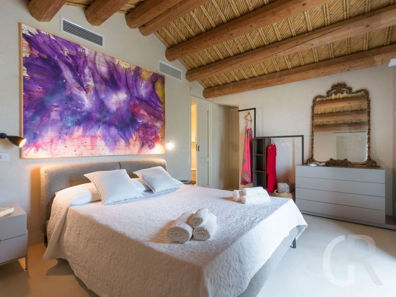 villa-al-nair-grosses-schlafzimmer.jpg