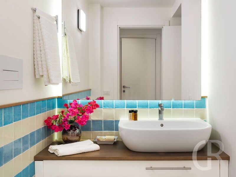 villa-blumarine-waschbecken-im-bad.jpg