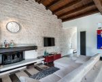 villa-corte-moscata-wohnbereich-mit-kamin.jpg