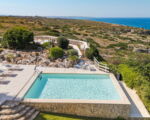 villa-del-mito-blick-auf-den-neuen-pool.jpg