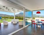 villa-dolce-vita-blick-auf-terrasse-und-garten.jpg