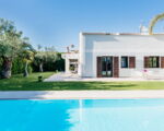 villa-flora-pool-und-villa.jpg