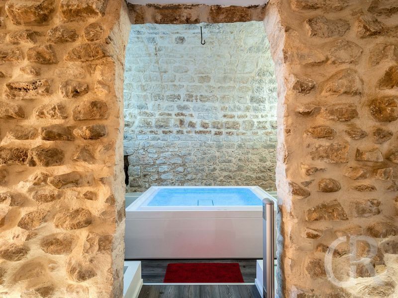 villa-luna-wellness.jpg