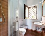 villa-mila-bad-mit-wc.jpg