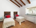 villa-nerello-zwei-einzelbetten.jpg
