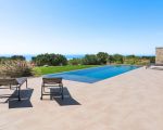 villa-passo-salina-am-pool.jpg