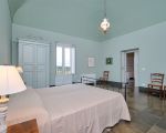 villa-scifazzo-gemuetliches-doppelbett.jpg