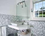 casa-blu-badezimmer-mit-waschbecken.jpg