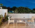 casa-contemplamare-1-sitzplatz-am-abend.jpg