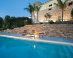 casa-don-carlo-pool-am-abend.jpg