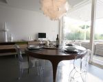 ferienhaus-villa-venere-wohnzimmer-mit-esstisch.jpg