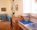 ferienwohnung-la-pagliera-kueche-und-esstisch.jpg