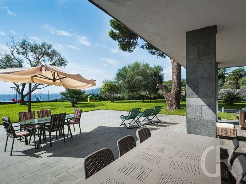 ferienwohnung-lampara-terrasse.jpg