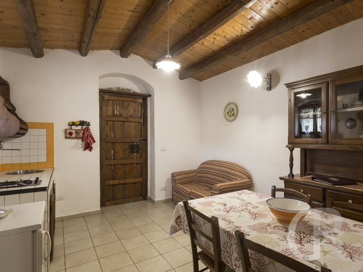 ferienwohnung-mannira-essbereich.jpg