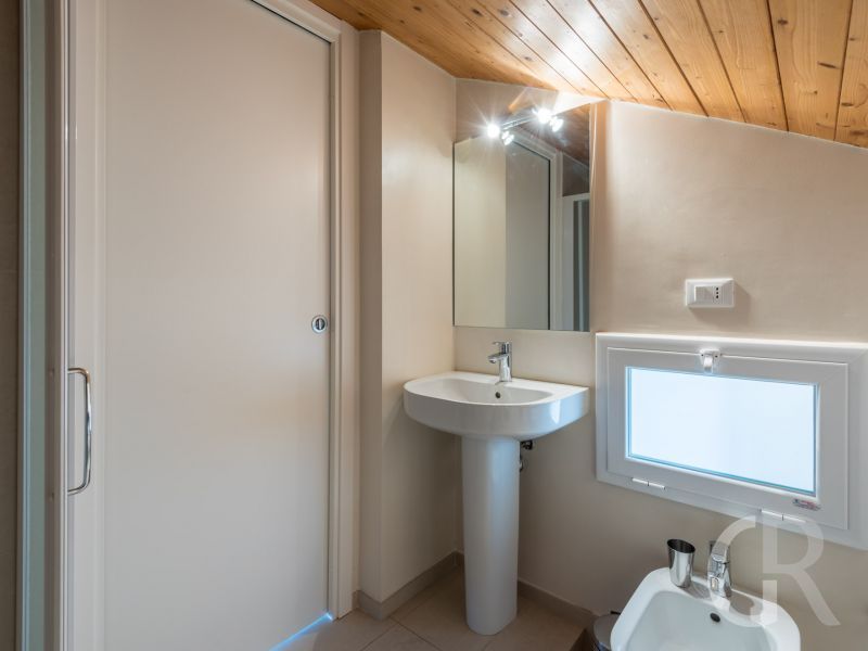 ferienwohnung-rosmarino-badezimmer.jpg