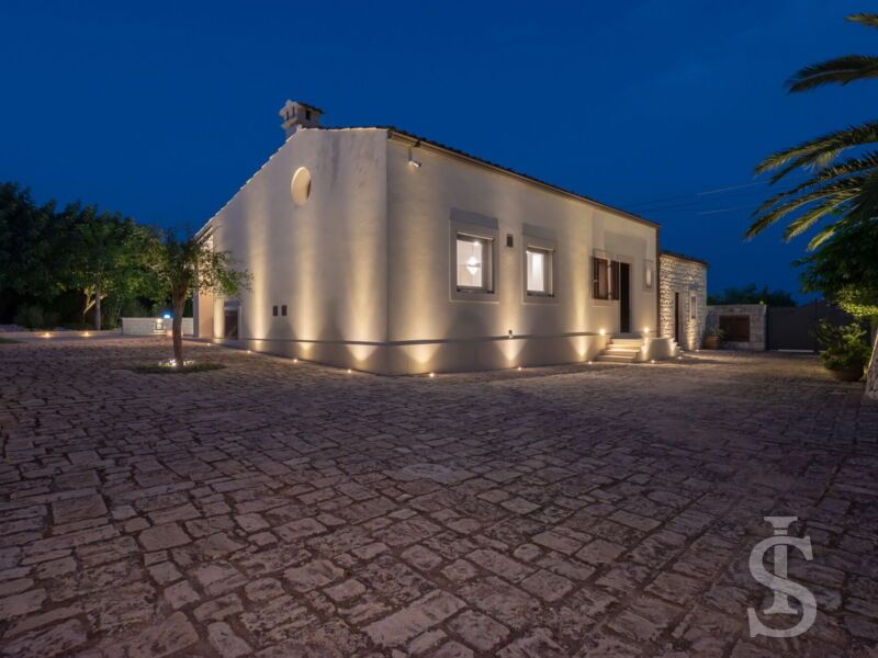 villa-angelina-abendstimmung.jpg