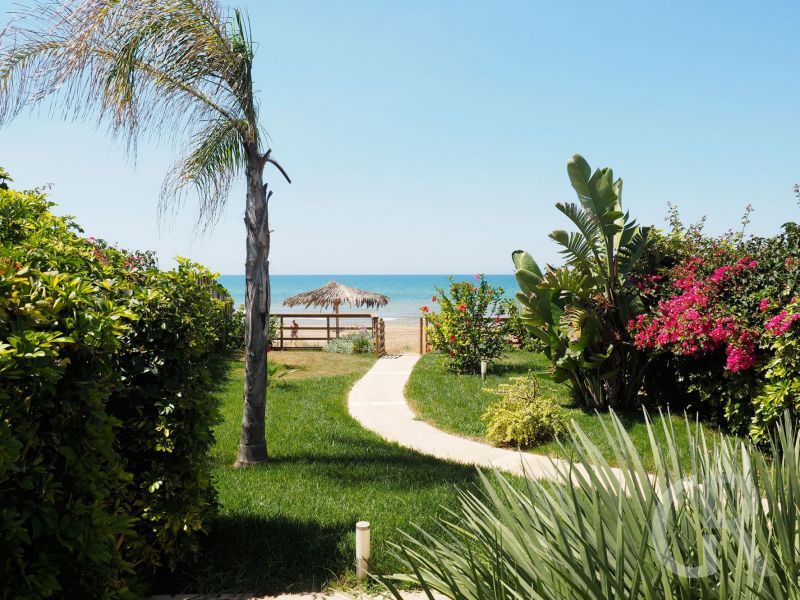 villa-ariel-garten.jpg