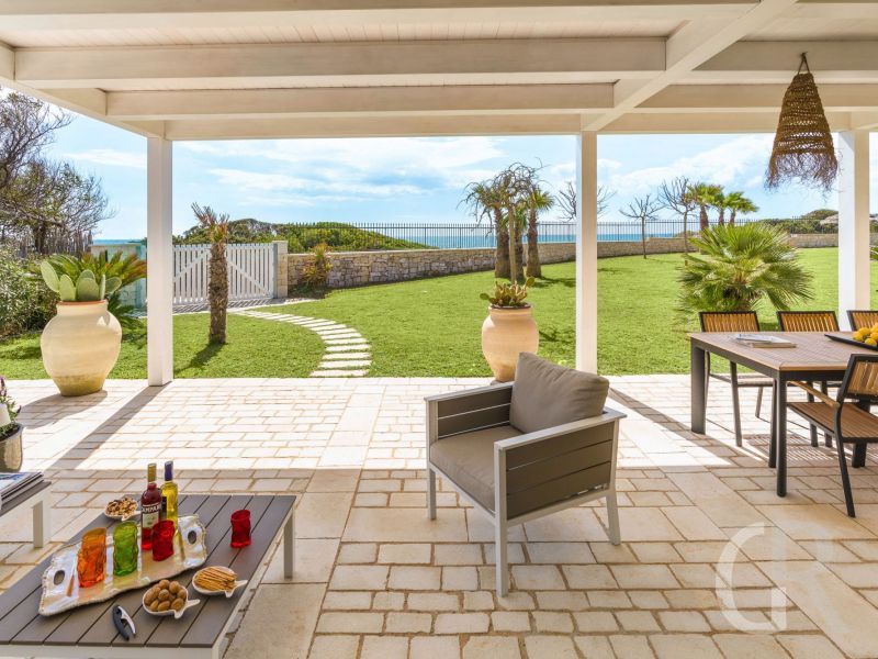 villa-azuela-terrasse-mit-gartenblick.jpg