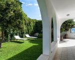 villa-brezza-marina-im-garten.jpg