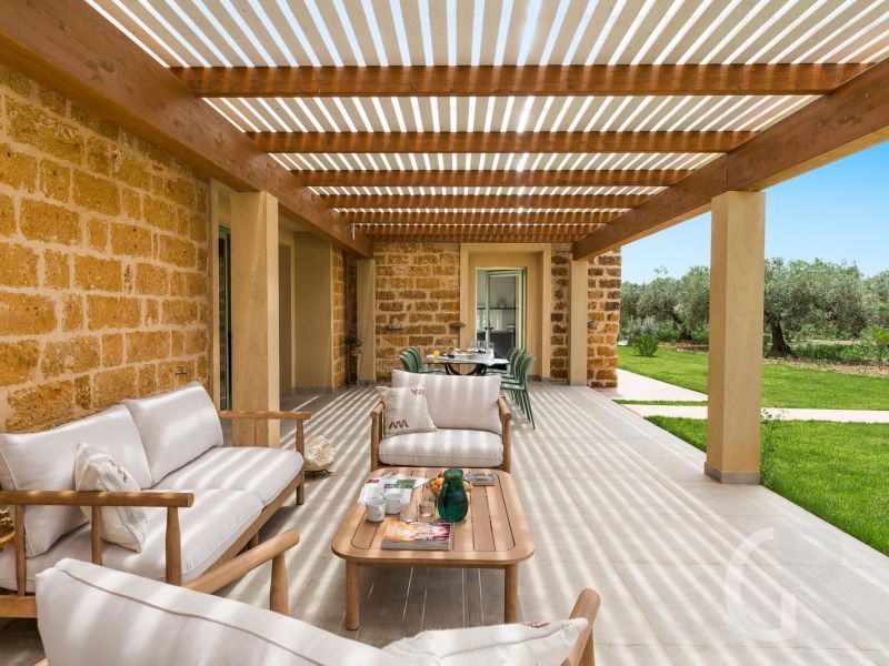 villa-cavale-sitzecke-auf-der-terrasse.jpg