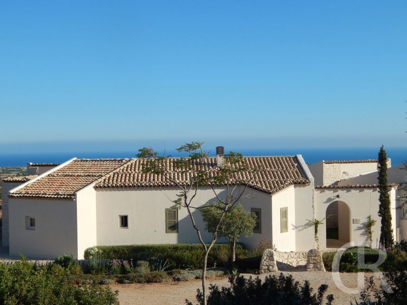 villa-cuore-verde-blick-auf-das-gebaeude.jpg