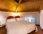villa-etna-retreat-doppelbett.jpg