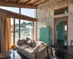 villa-gisolfo-wohnzimmer-mit-zugang-zur-terrasse.jpg