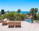 villa-la-belle-terrasse-mit-blick.jpg